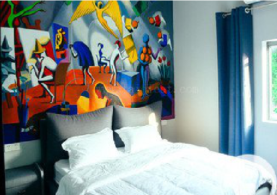 安陆对于酒店的墙体彩绘而言更注重哪些方面？